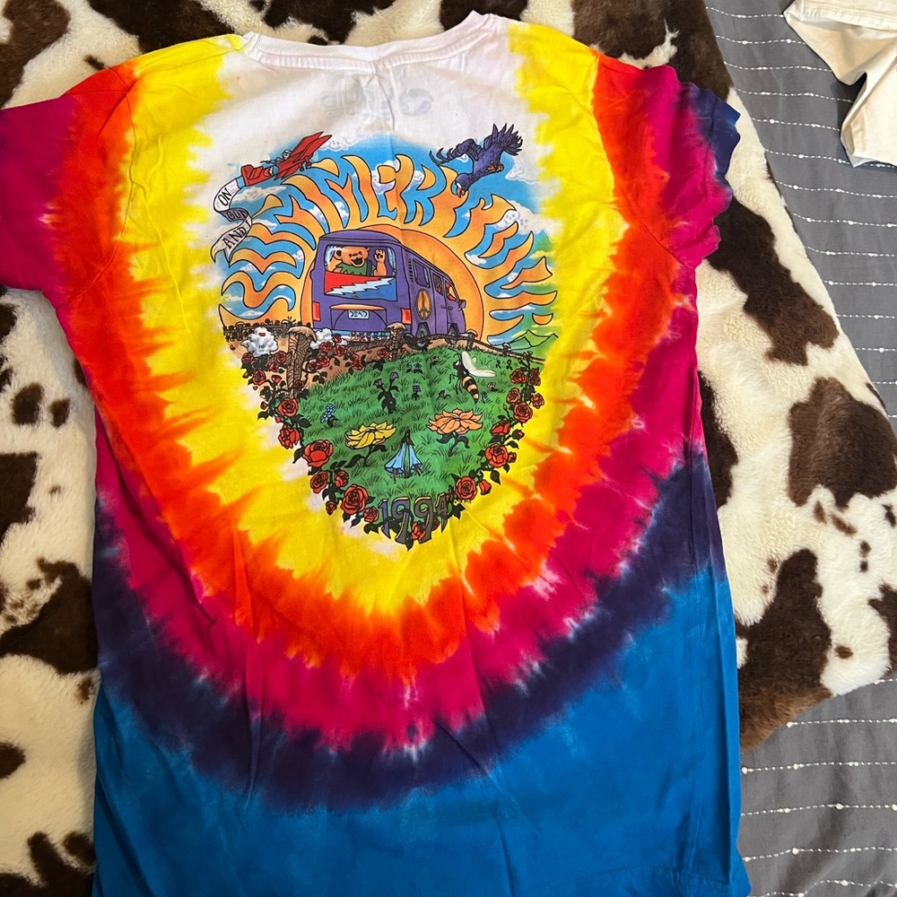 Grateful Dead t-shirt